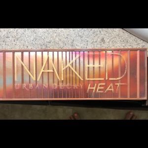 Naked heat, Naked and naked 2 pallets